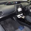 toyota prius 2018 quick_quick_DAA-ZVW50_ZVW50-6139996 image 3