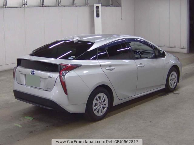 toyota prius 2018 quick_quick_DAA-ZVW55_ZVW55-8066118 image 2