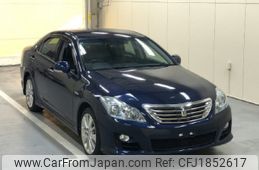 toyota crown 2008 CFJ1852617