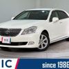 toyota crown-majesta 2010 CFJ1559441 image 1