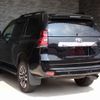 toyota land-cruiser-prado 2021 25632304 image 3