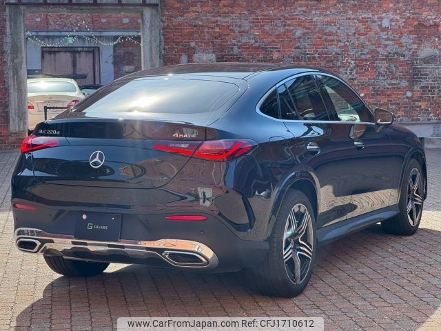 mercedes-benz glc-class 2024 CFJ1710612 image 2