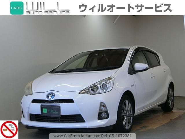 toyota aqua 2012 CFJ1072381 image 1