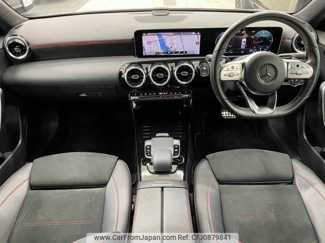 mercedes-benz a-class 2019 -MERCEDES-BENZ--Benz A Class 3DA-177012--WDD1770122J083890---MERCEDES-BENZ--Benz A Class 3DA-177012--WDD1770122J083890- image 2