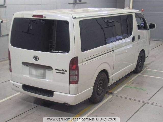 toyota regiusace-van 2012 CFJ1717370 image 2