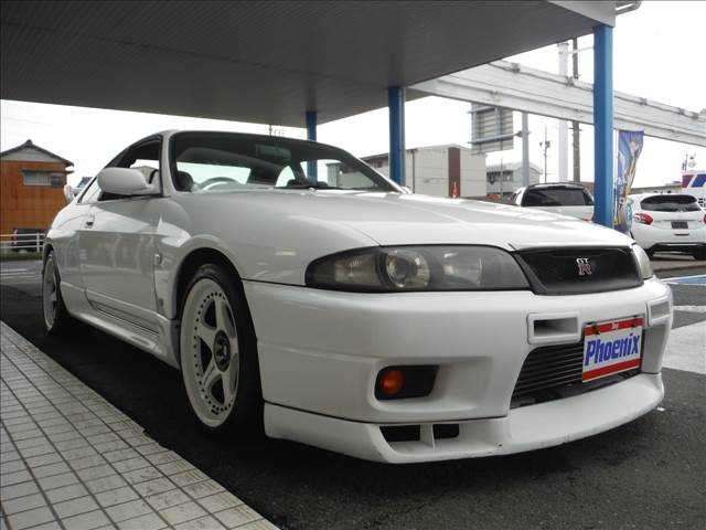 nissan skyline-gt-r 1996 683103-225-1233803 image 2