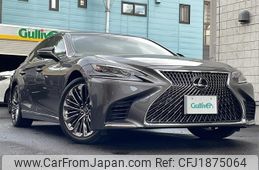 lexus ls 2019 CFJ1875064