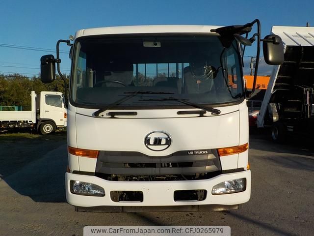 nissan diesel-ud-condor 2017 GOO_NET_EXCHANGE_0302503A30240930W001 image 2