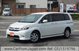 toyota isis 2012 CFJ1519796