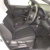 toyota yaris 2022 CFJ1642709 image 6