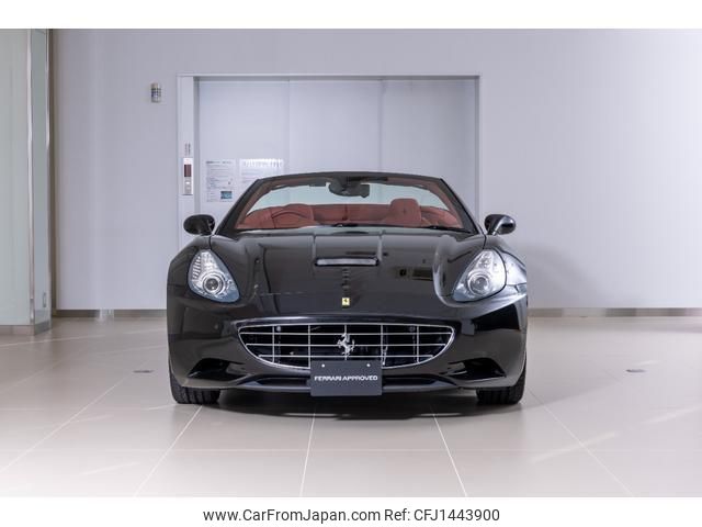 ferrari california 2014 quick_quick_F149S_ZFFTJ65C000199526 image 2