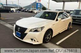 toyota crown 2014 CFJ1676818