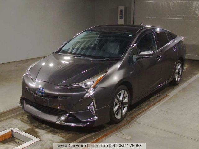 toyota prius 2016 -TOYOTA--Prius ZVW55-8033162---TOYOTA--Prius ZVW55-8033162- image 1