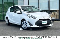 toyota aqua 2018 CFJ1860149