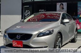 volvo v40 2016 quick_quick_MD4204T_YV1MVA8RDG2334375