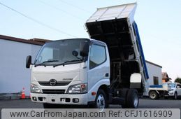 hino dutro 2014 CFJ1616909