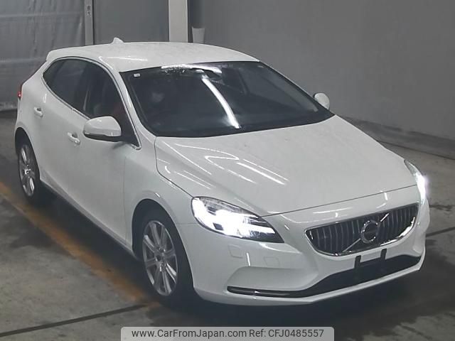 volvo v40 2016 -VOLVO--Volvo V40 YV1MV2920H2366194---VOLVO--Volvo V40 YV1MV2920H2366194- image 1