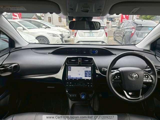 toyota prius 2020 quick_quick_DAA-ZVW51_ZVW51-6166539 image 2