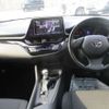 toyota c-hr 2017 -TOYOTA--C-HR DAA-ZYX10--ZYX10-2057121---TOYOTA--C-HR DAA-ZYX10--ZYX10-2057121- image 6