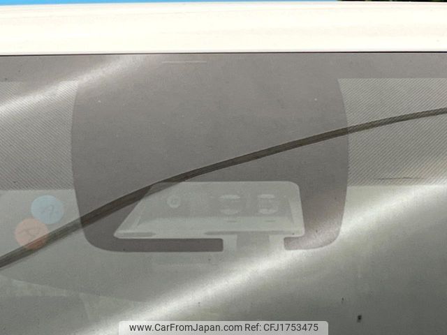 toyota noah 2021 CFJ1753475 image 2