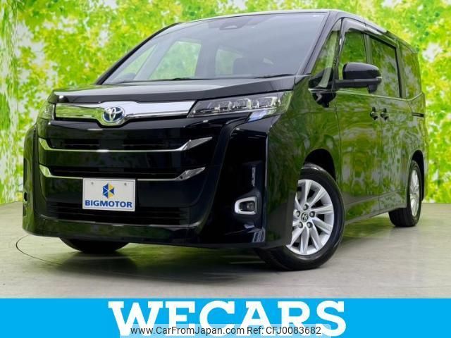 toyota noah 2022 quick_quick_6AA-ZWR90W_ZWR90-0009813 image 1