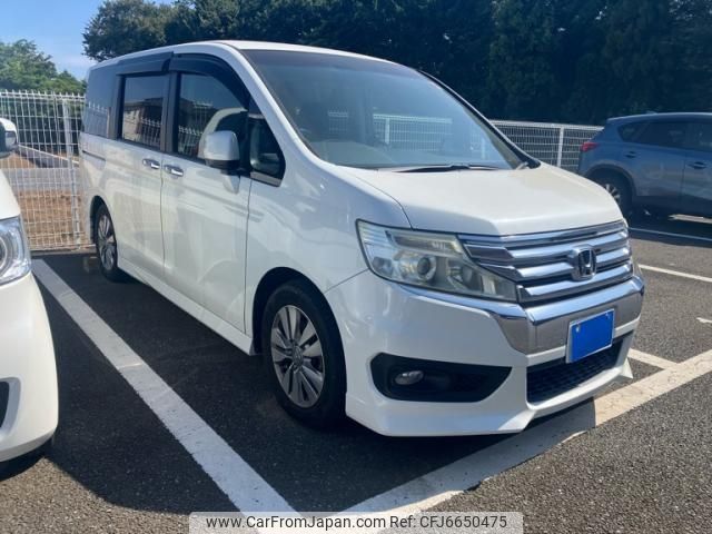 honda stepwagon 2012 CFJ6650475 image 2