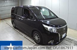 toyota esquire 2016 CFJ1867911