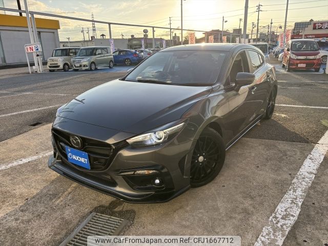 mazda axela 2018 CFJ1667712 image 1