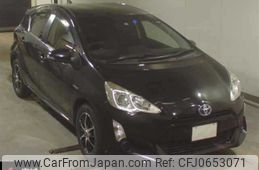 toyota aqua 2015 -TOYOTA--AQUA NHP10-6462102---TOYOTA--AQUA NHP10-6462102-