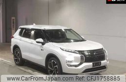 mitsubishi outlander-phev 2022 CFJ1758885