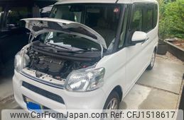 daihatsu tanto 2018 CFJ1518617
