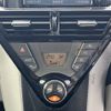 toyota iq 2016 CFJ7995800 image 15