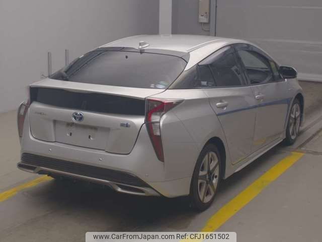 toyota prius 2016 CFJ1651502 image 2