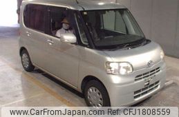 daihatsu tanto 2010 CFJ1808559