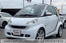 smart fortwo-convertible 2011 quick_quick_451480_WME4514802K441122