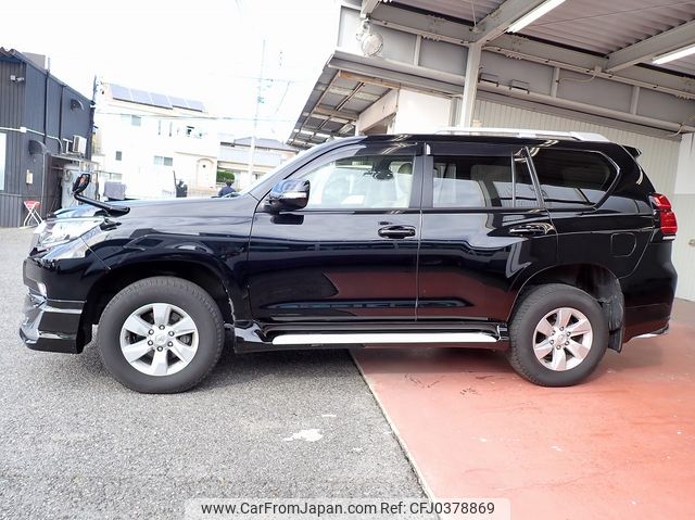 toyota land-cruiser-prado 2019 24121817 image 2