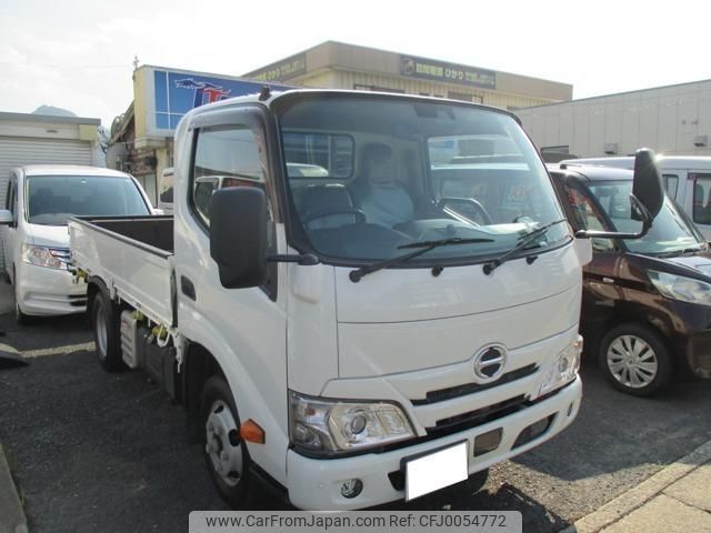 hino dutro 2021 GOO_NET_EXCHANGE_0802905A30240726W001 image 1