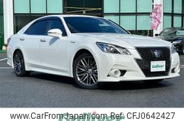 toyota crown 2014 -TOYOTA--Crown DAA-AWS210--AWS210-6070099---TOYOTA--Crown DAA-AWS210--AWS210-6070099-