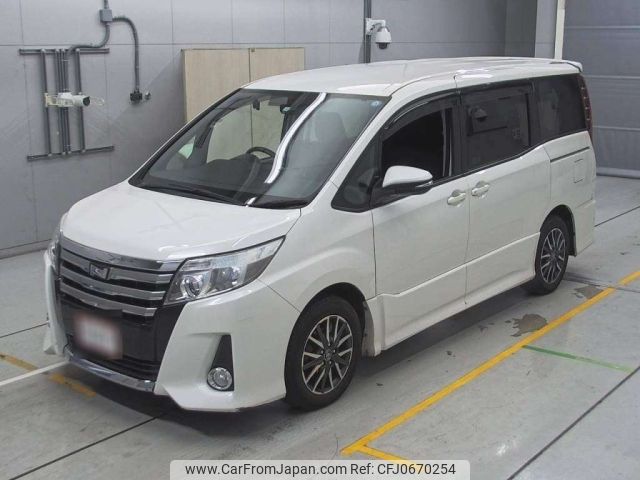 toyota noah 2015 -TOYOTA--Noah ZRR80W-0110102---TOYOTA--Noah ZRR80W-0110102- image 1