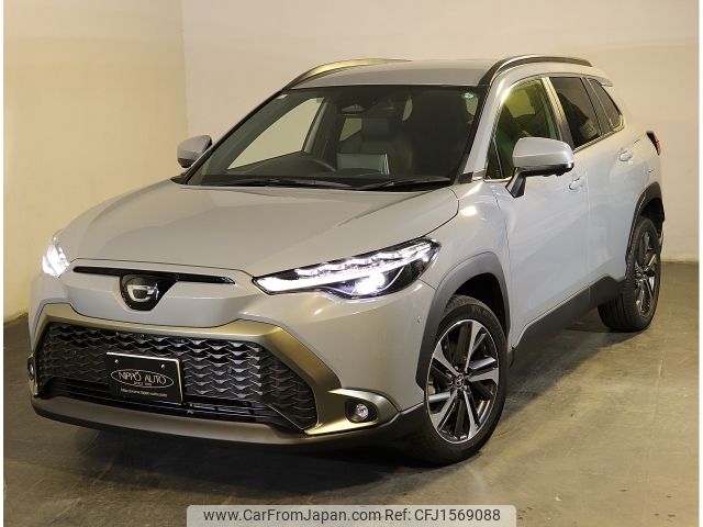 toyota corolla-cross 2023 CFJ1569088 image 1