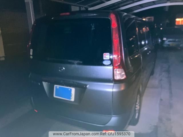 nissan serena 2010 CFJ1595370 image 2