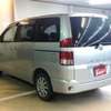 toyota noah 2005 BD30122A6692 image 5