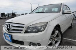 mercedes-benz c-class 2010 REALMOTOR_Y2024060349F-12