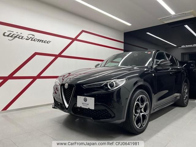 alfa-romeo stelvio 2022 quick_quick_94922_ZARPAHGX0N7D37725 image 1