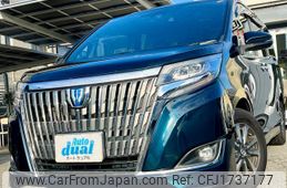 toyota esquire 2018 CFJ1737177