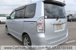 toyota voxy 2008 NIKYO_NJ57710