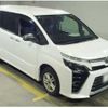 toyota voxy 2018 quick_quick_DBA-ZRR85W_0111367 image 1