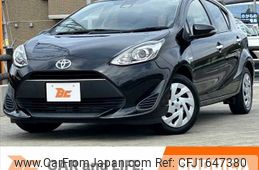 toyota aqua 2018 CFJ1647380