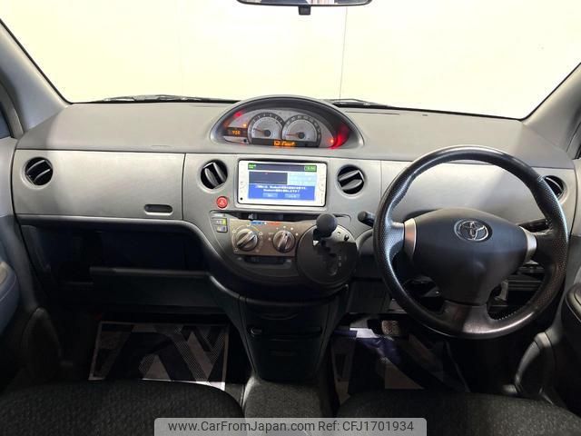 toyota sienta 2012 CFJ1701934 image 2