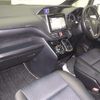 toyota voxy 2016 -TOYOTA--Voxy ZRR80W--0255592---TOYOTA--Voxy ZRR80W--0255592- image 6
